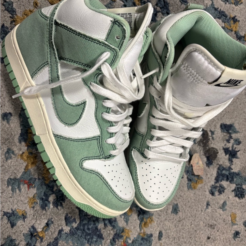 Nike Mint Green and White High-Tops